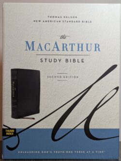 NASB MacArthur Study Bible, Genuine L, Black, In